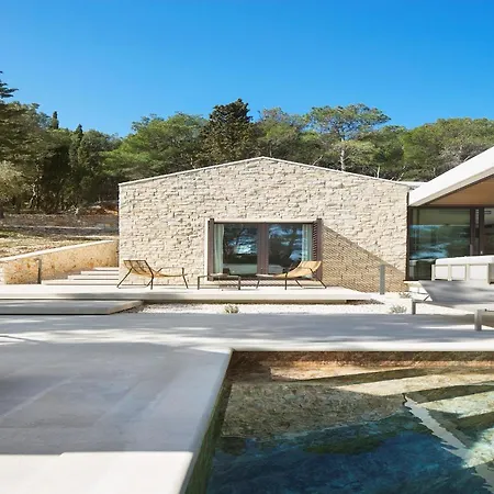 Wonderful Brac 4 Bedrooms Sea Gem Private Infinity Pool Villa *