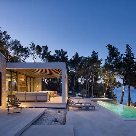 Wonderful Brac 4 Bedrooms Sea Gem Private Infinity Pool *